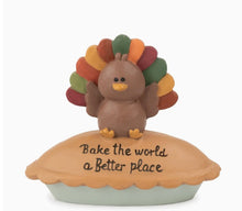 Thanksgiving Turkey & Pie Figurine – Fall Tabletop Decor, Turkey Kitchen Decor & Thanksgiving Tier Tray Decoration