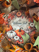 Country Fall Wreath, Farmhouse Style, Pumpkin Hydrangea Welcome Wreath (Free Shipping)
