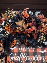 Halloween Wreath "Happy Halloween" Orange & Black Pip Berry Halloween Wreath (Free Shipping)