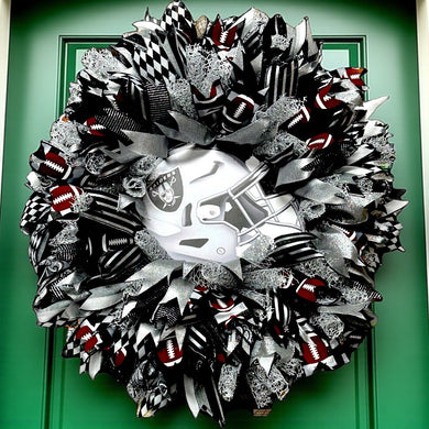 Raiders Helmet Wreath Silver & Black Free Shipping