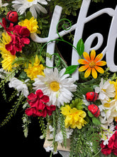 Ladybug Summer Wreath for Front Door, Hello Sign Wreath, Daisy & Red Geranium Farmhouse Door Decor, Ladybug Front Door Wreath