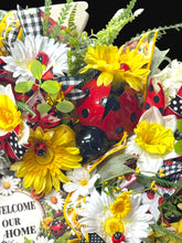 Ladybug Summer Wreath for Front Door, Hello Sign Wreath, Daisy & Red Geranium Farmhouse Door Decor, Ladybug Front Door Wreath
