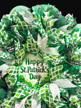 St Patrick’s Day Wreath for Front Door, Green Shamrock Wreath, Irish Holiday Door Decor