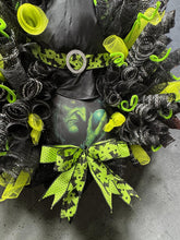 Best Seller  Witch Wreath,Evil Witch Halloween Wreath,  Skull  Door Decor, Spooky Halloween Front Door Wreath, Witch Hat Version 2