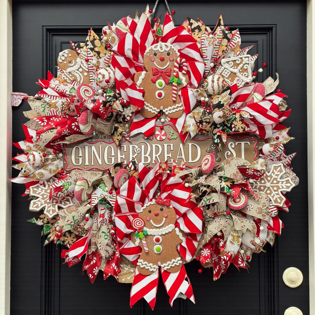 Gingerbread Man Christmas Wreath Christmas Candy Wreath