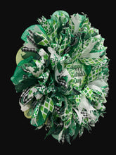 St Patrick’s Day Wreath for Front Door, Green Shamrock Wreath, Irish Holiday Door Decor