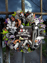 Jack Skellington Nightmare Before Christmas Lighted Halloween Wreath – Pumpkin King