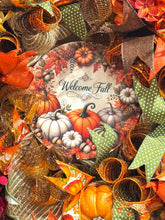 Country Fall Wreath, Farmhouse Style, Pumpkin Hydrangea Welcome Wreath (Free Shipping)