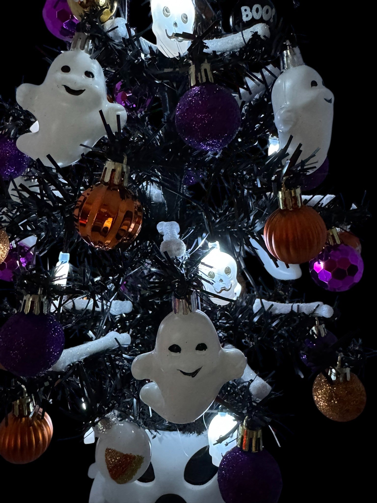 Halloween Christmas Tree Scary Ghost Tree with White Skull Lights (Fre – Christmas Plus More